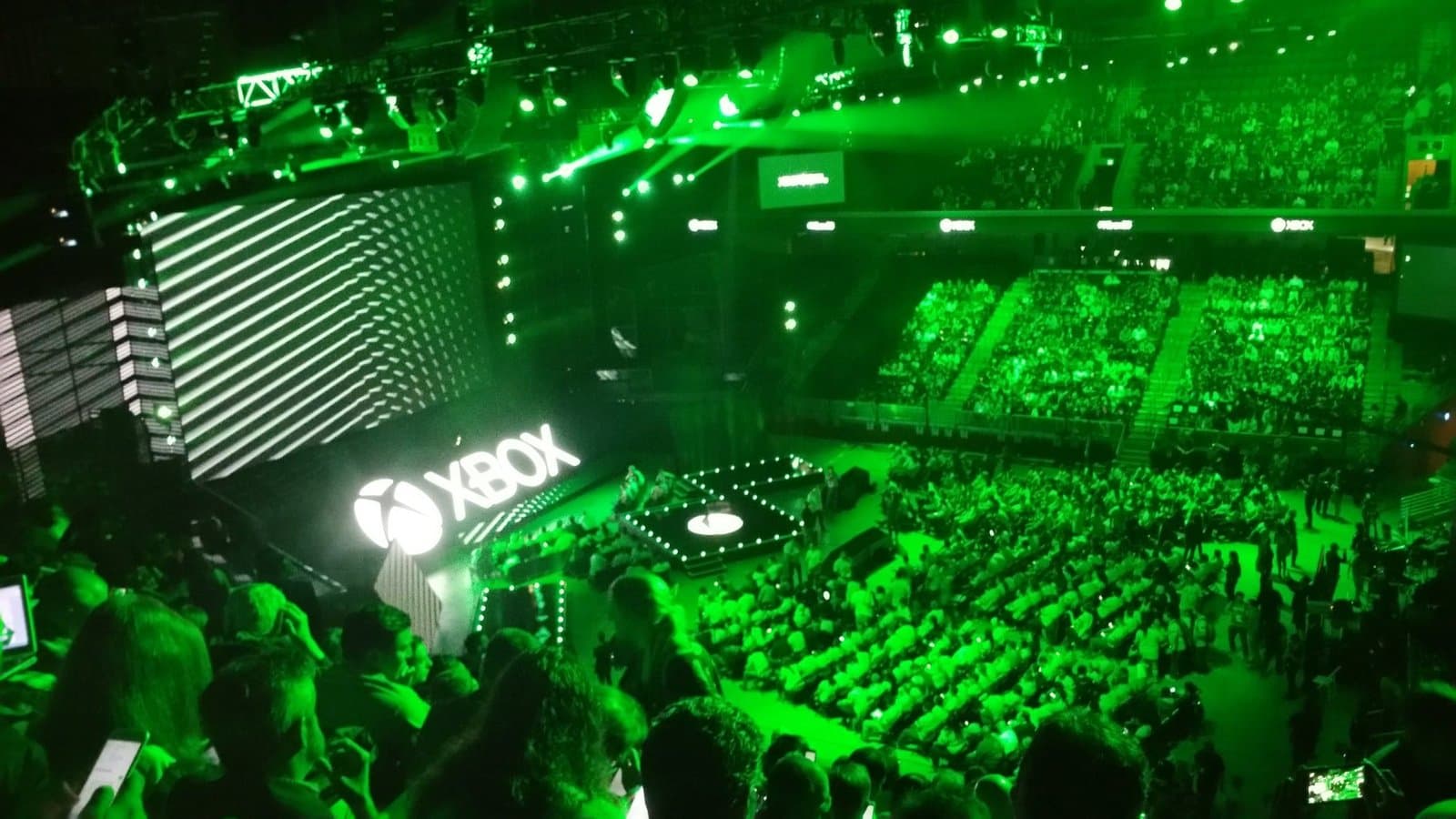 #E32016 Conferencia de Prensa de Microsoft